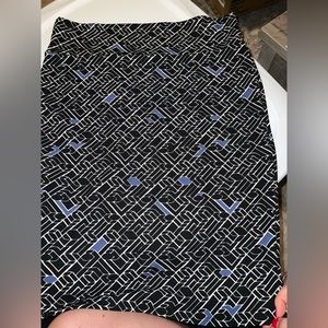 LuLaRoe Cassie skirt